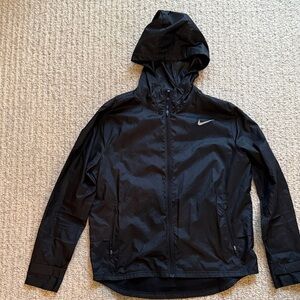 Nike Women’s Black Running Windbreaker